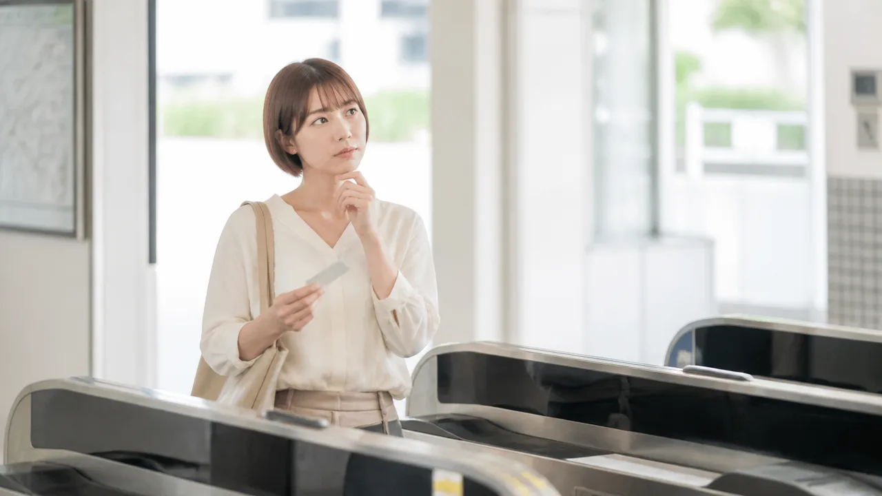 改札内で買い物だけしたいときは?入場券とICカードの使い方